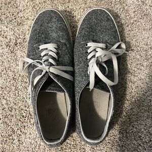 Vans Grey Heather Low-Top Sneakers
